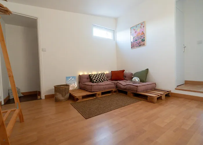 Chez Mona Apartment *